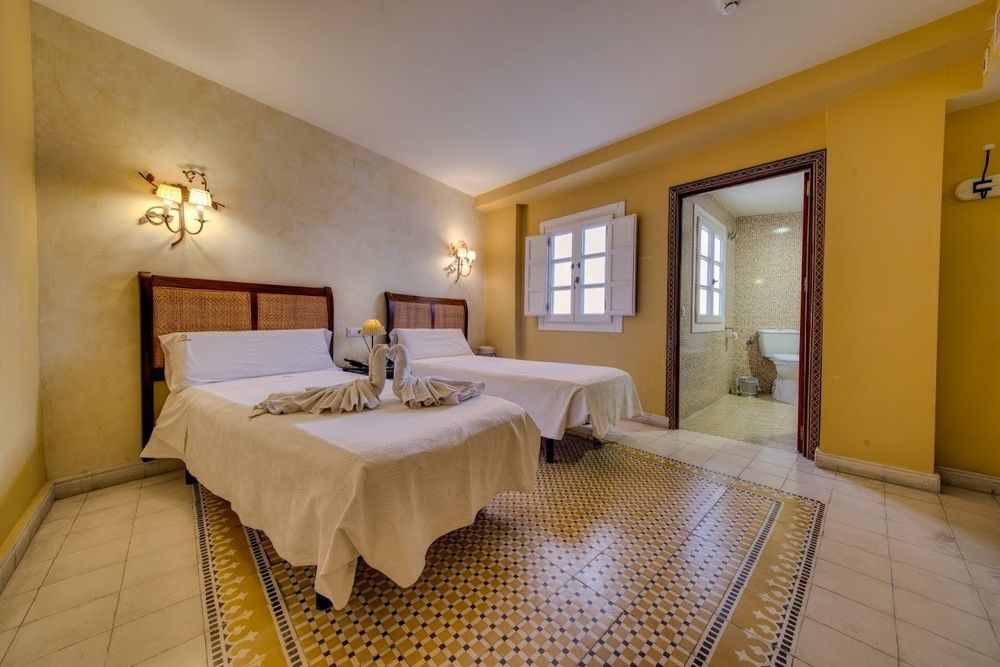 Hotel Argantonio กาดิซ ภายนอก รูปภาพ