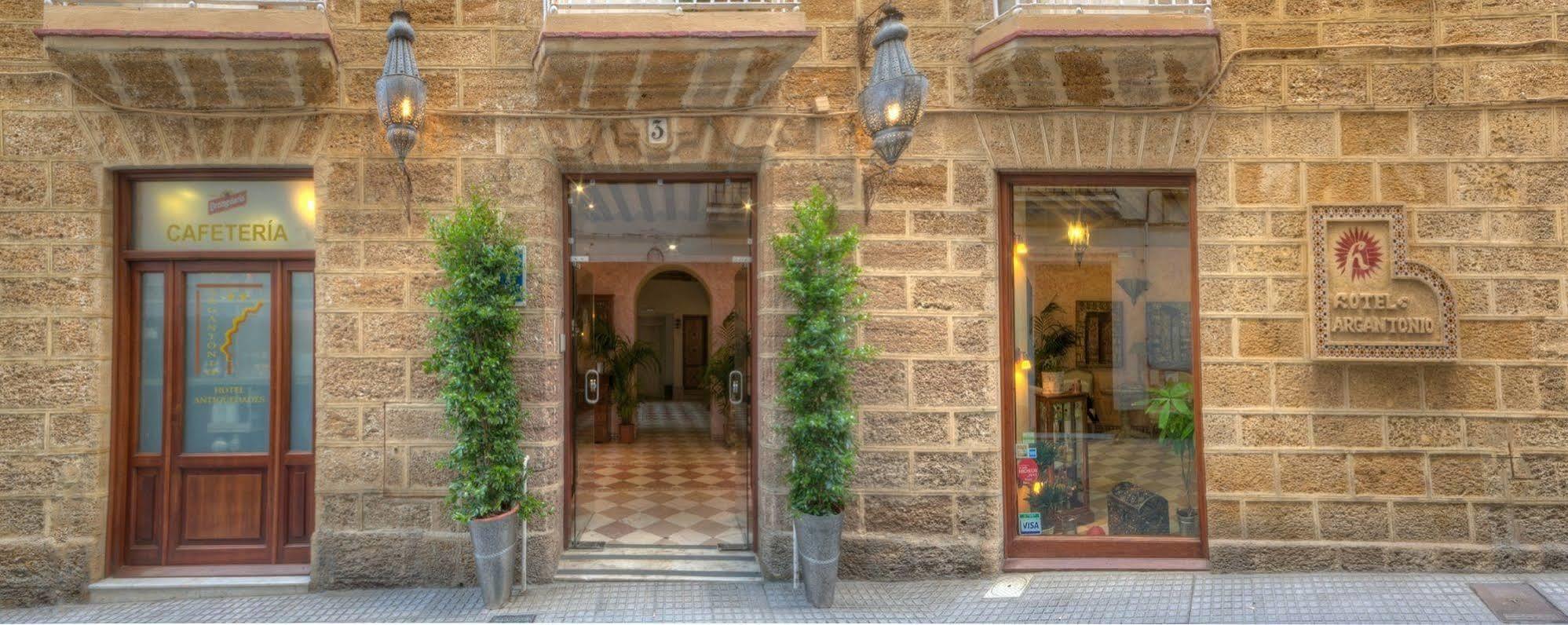 Hotel Argantonio กาดิซ ภายนอก รูปภาพ